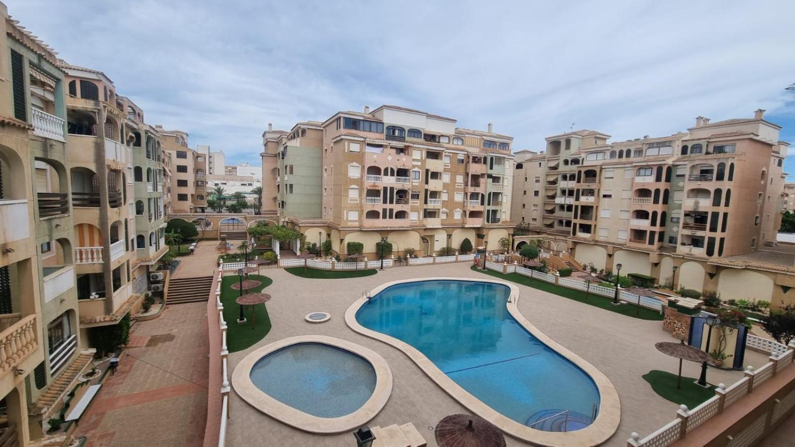 Torrevieja Apartment Eksteriør billede